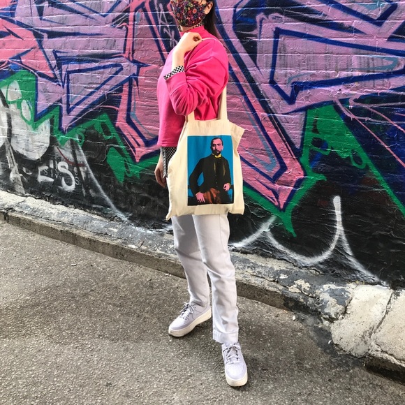 Meet your Posher, M - Picture 1 of 1